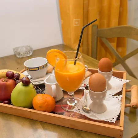 Avra Hotel