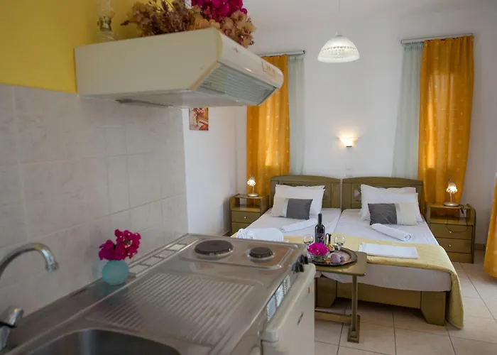 Hotel Avra