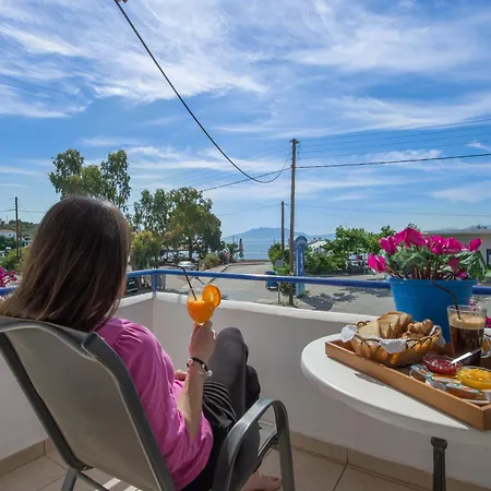 Hotel Avra