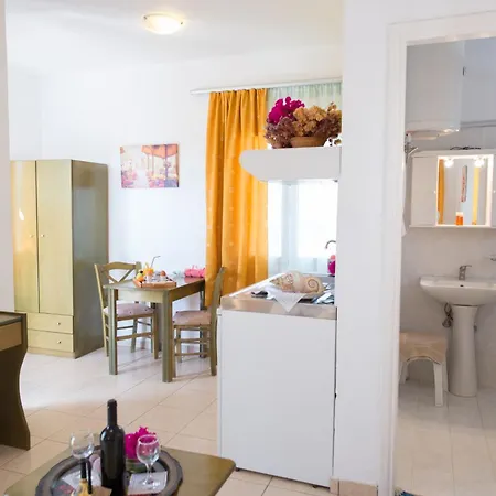 Avra Hotel