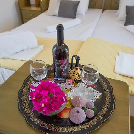 Avra Néa Epídavros