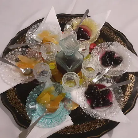 Avra ホテル *