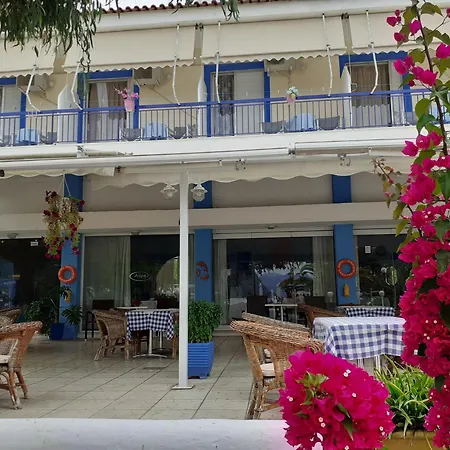 Hotel Avra